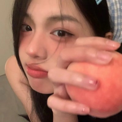 夏日天空的那匹红马